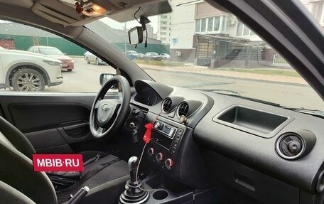 Ford Fiesta, 2005 год, 438 000 рублей, 20 фотография