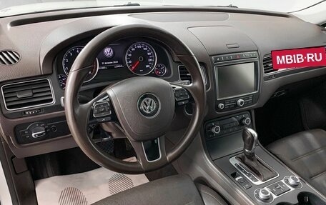 Volkswagen Touareg III, 2015 год, 2 699 000 рублей, 12 фотография