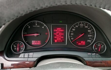Audi A4, 2002 год, 950 000 рублей, 5 фотография