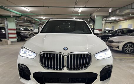 BMW X5, 2019 год, 7 395 000 рублей, 2 фотография