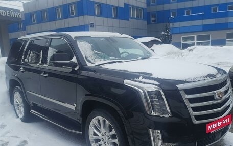 Cadillac Escalade IV, 2020 год, 6 800 000 рублей, 3 фотография
