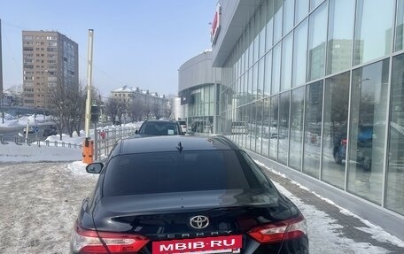 Toyota Camry, 2020 год, 2 950 000 рублей, 2 фотография