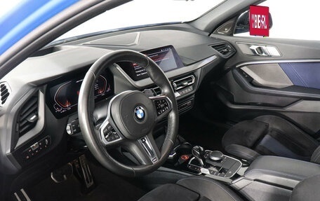 BMW 1 серия, 2019 год, 4 150 000 рублей, 12 фотография