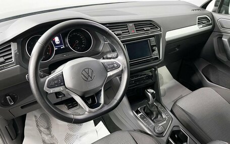 Volkswagen Tiguan II, 2022 год, 3 449 000 рублей, 12 фотография