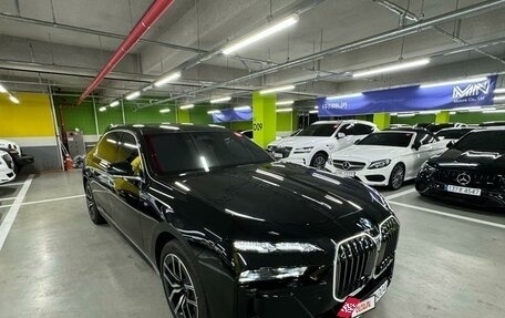 BMW 7 серия, 2023 год, 18 500 000 рублей, 10 фотография