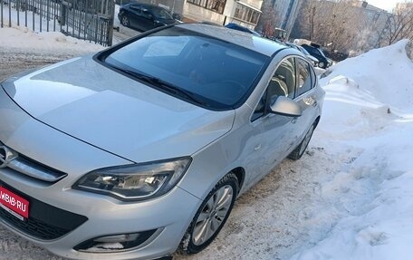 Opel Astra J, 2013 год, 1 062 000 рублей, 1 фотография