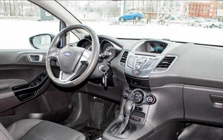 Ford Fiesta, 2017 год, 950 000 рублей, 18 фотография