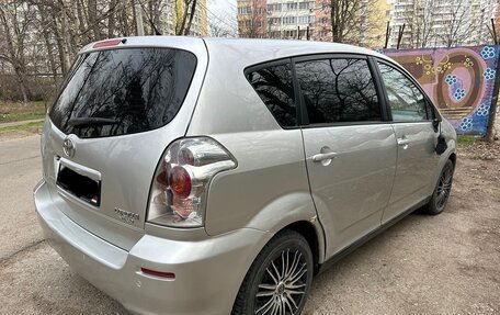 Toyota Corolla Verso I, 2005 год, 720 000 рублей, 4 фотография