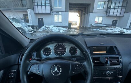 Mercedes-Benz C-Класс, 2008 год, 899 999 рублей, 22 фотография