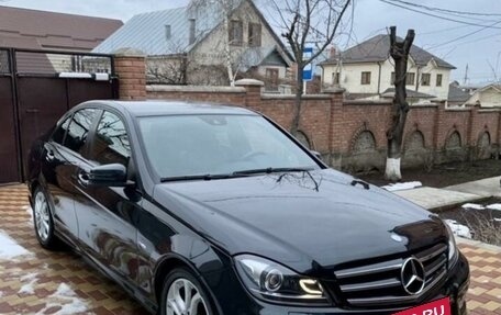 Mercedes-Benz C-Класс, 2011 год, 1 500 000 рублей, 3 фотография