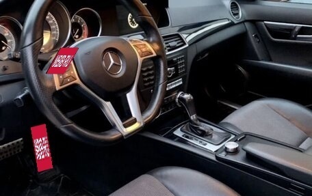 Mercedes-Benz C-Класс, 2011 год, 1 500 000 рублей, 13 фотография