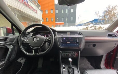Volkswagen Tiguan II, 2018 год, 2 980 000 рублей, 11 фотография