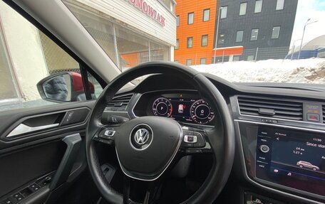 Volkswagen Tiguan II, 2018 год, 2 980 000 рублей, 12 фотография