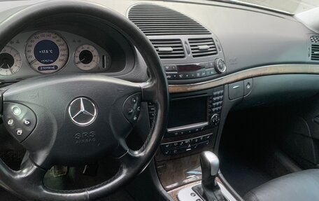 Mercedes-Benz E-Класс, 2002 год, 920 000 рублей, 8 фотография