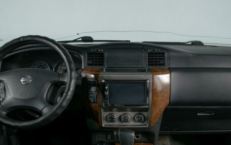 Nissan Patrol, 2007 год, 1 750 000 рублей, 10 фотография