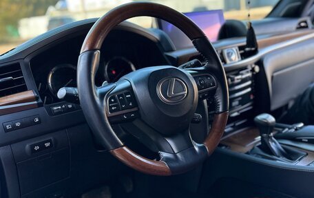 Lexus LX III, 2017 год, 6 999 999 рублей, 11 фотография