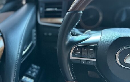 Lexus LX III, 2017 год, 6 999 999 рублей, 13 фотография