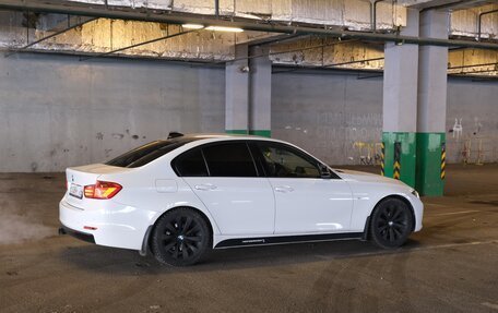 BMW 3 серия, 2012 год, 1 890 000 рублей, 8 фотография