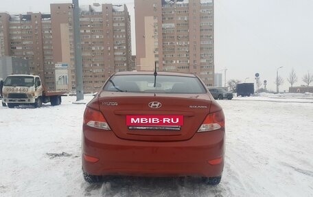 Hyundai Solaris II рестайлинг, 2013 год, 1 200 000 рублей, 8 фотография