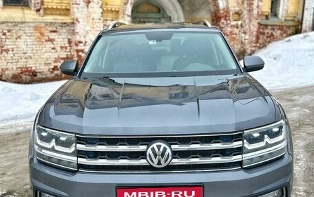 Volkswagen Teramont I, 2019 год, 3 500 000 рублей, 2 фотография