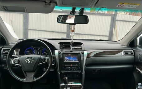 Toyota Camry, 2015 год, 2 150 000 рублей, 5 фотография