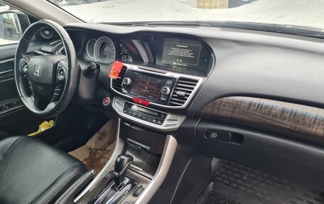 Honda Accord IX рестайлинг, 2013 год, 1 530 000 рублей, 10 фотография