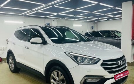 Hyundai Santa Fe III рестайлинг, 2017 год, 2 100 000 рублей, 3 фотография