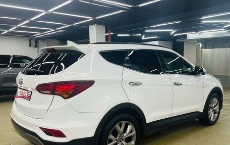 Hyundai Santa Fe III рестайлинг, 2017 год, 2 100 000 рублей, 5 фотография