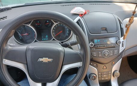 Chevrolet Cruze II, 2013 год, 865 000 рублей, 8 фотография