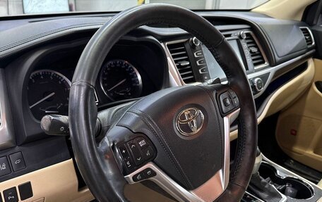 Toyota Highlander III, 2014 год, 3 247 000 рублей, 13 фотография