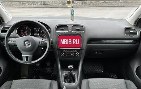 Volkswagen Golf VI, 2012 год, 1 120 000 рублей, 5 фотография