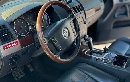 Volkswagen Touareg III, 2009 год, 1 500 000 рублей, 2 фотография