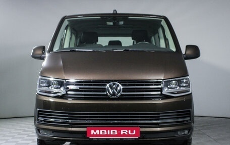 Volkswagen Caravelle T6 рестайлинг, 2018 год, 4 799 000 рублей, 2 фотография