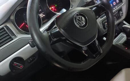 Volkswagen Jetta VI, 2017 год, 1 050 000 рублей, 12 фотография