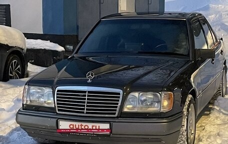 Mercedes-Benz E-Класс, 1995 год, 1 200 000 рублей, 2 фотография