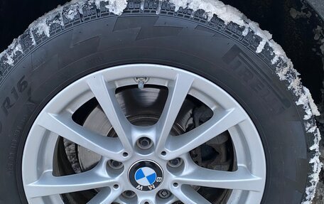 BMW 3 серия, 2018 год, 1 890 000 рублей, 15 фотография