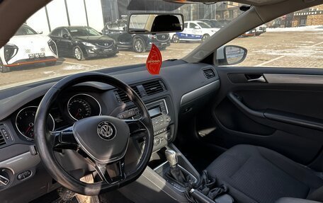 Volkswagen Jetta VI, 2016 год, 1 720 000 рублей, 4 фотография