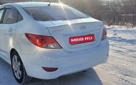 Hyundai Accent IV, 2011 год, 750 000 рублей, 9 фотография