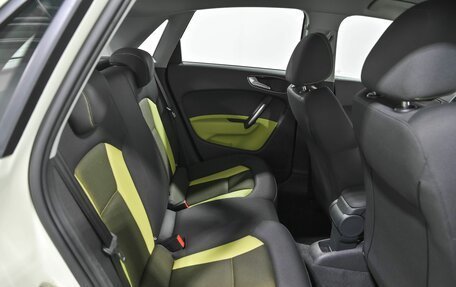 Audi A1, 2012 год, 1 069 000 рублей, 14 фотография