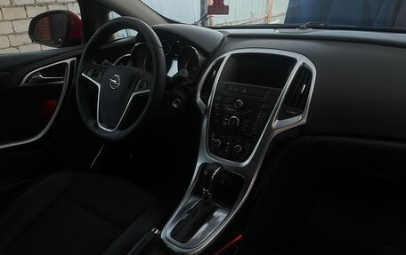 Opel Astra J, 2013 год, 1 450 000 рублей, 3 фотография