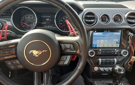 Ford Mustang VI рестайлинг, 2015 год, 2 500 000 рублей, 8 фотография