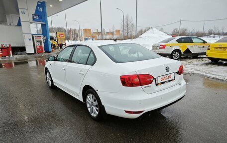 Volkswagen Jetta VI, 2013 год, 1 000 000 рублей, 8 фотография
