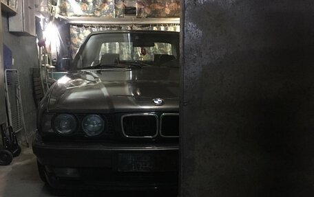 BMW 5 серия, 1993 год, 750 000 рублей, 6 фотография