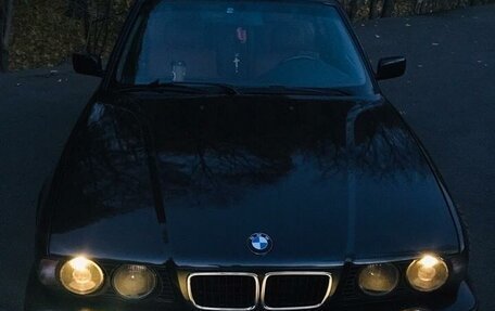 BMW 5 серия, 1993 год, 750 000 рублей, 3 фотография