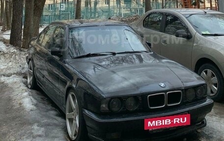 BMW 5 серия, 1993 год, 750 000 рублей, 12 фотография