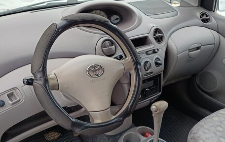 Toyota Echo, 2001 год, 300 000 рублей, 14 фотография