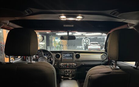 Jeep Wrangler, 2019 год, 5 990 000 рублей, 17 фотография