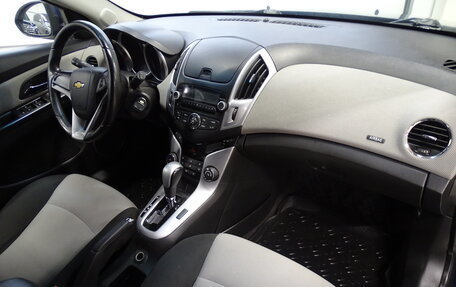 Chevrolet Cruze II, 2013 год, 955 000 рублей, 2 фотография