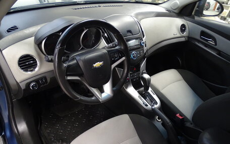 Chevrolet Cruze II, 2013 год, 955 000 рублей, 5 фотография