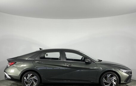 Hyundai Elantra, 2023 год, 2 500 000 рублей, 4 фотография